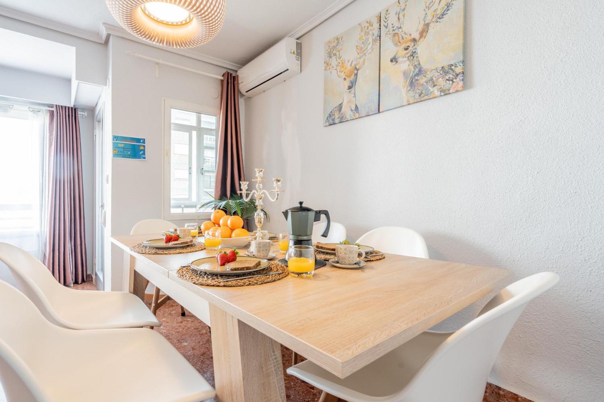 Apartamento Familiar En Avenida Del Puerto Валенсия Экстерьер фото