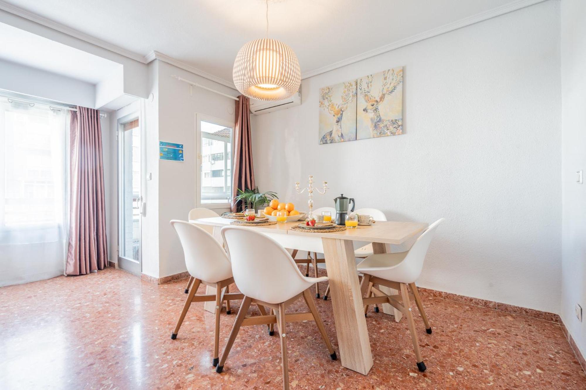 Apartamento Familiar En Avenida Del Puerto Валенсия Экстерьер фото